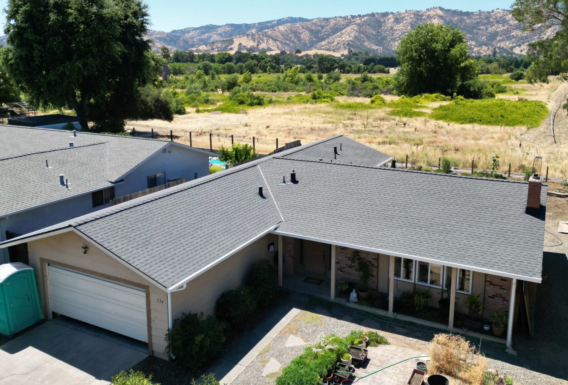 composition asphalt shingle roof replacement new roof re-roof roofing contractor roofing company roof leak roofer reroof Vacaville Fairfield Suisun Benicia Vallejo Rio Vista Concord Dixon Davis Woodland local roofer roof leak