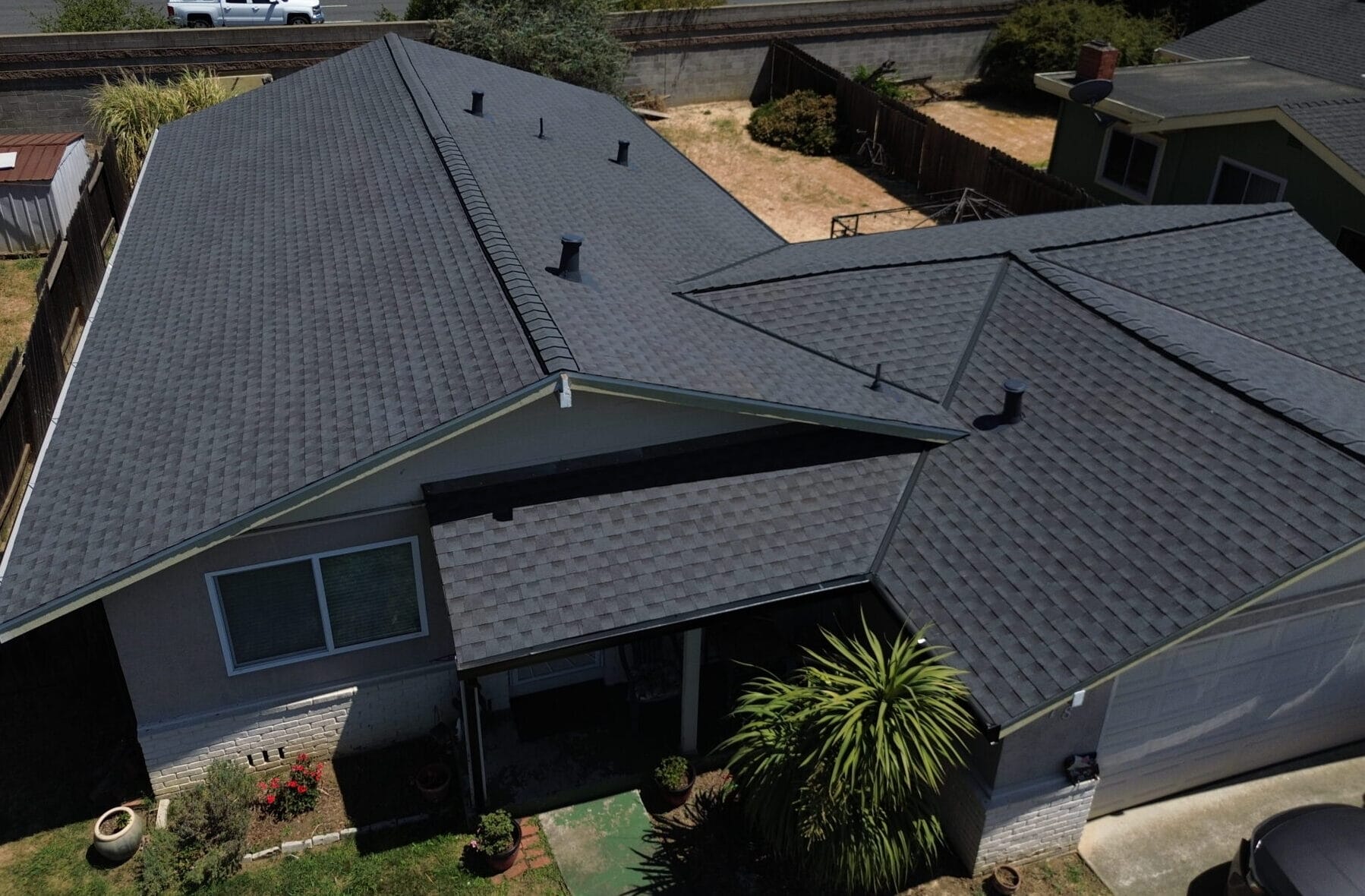 roof replacement composition asphalt shingle roof replacement new roof re-roof roofing contractor roofing company roof leak roofer reroof Vacaville Fairfield Suisun Benicia Vallejo Rio Vista Concord Dixon Davis Woodland local roofer roof leak